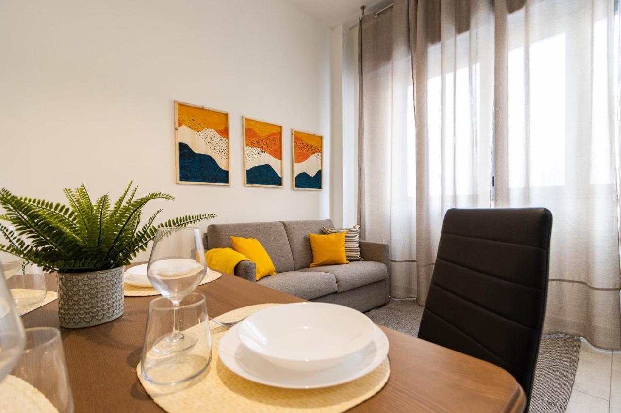 מילאנו Duomo A 20Minuti Comfort, Suite Vicino Aeroporto מראה חיצוני תמונה